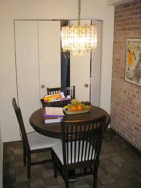 2250 North Lincoln Apartments