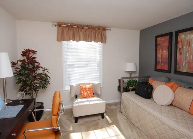 Fort Sheridan Place Apartments