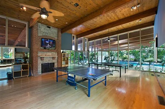 Barrington Lake Apartments