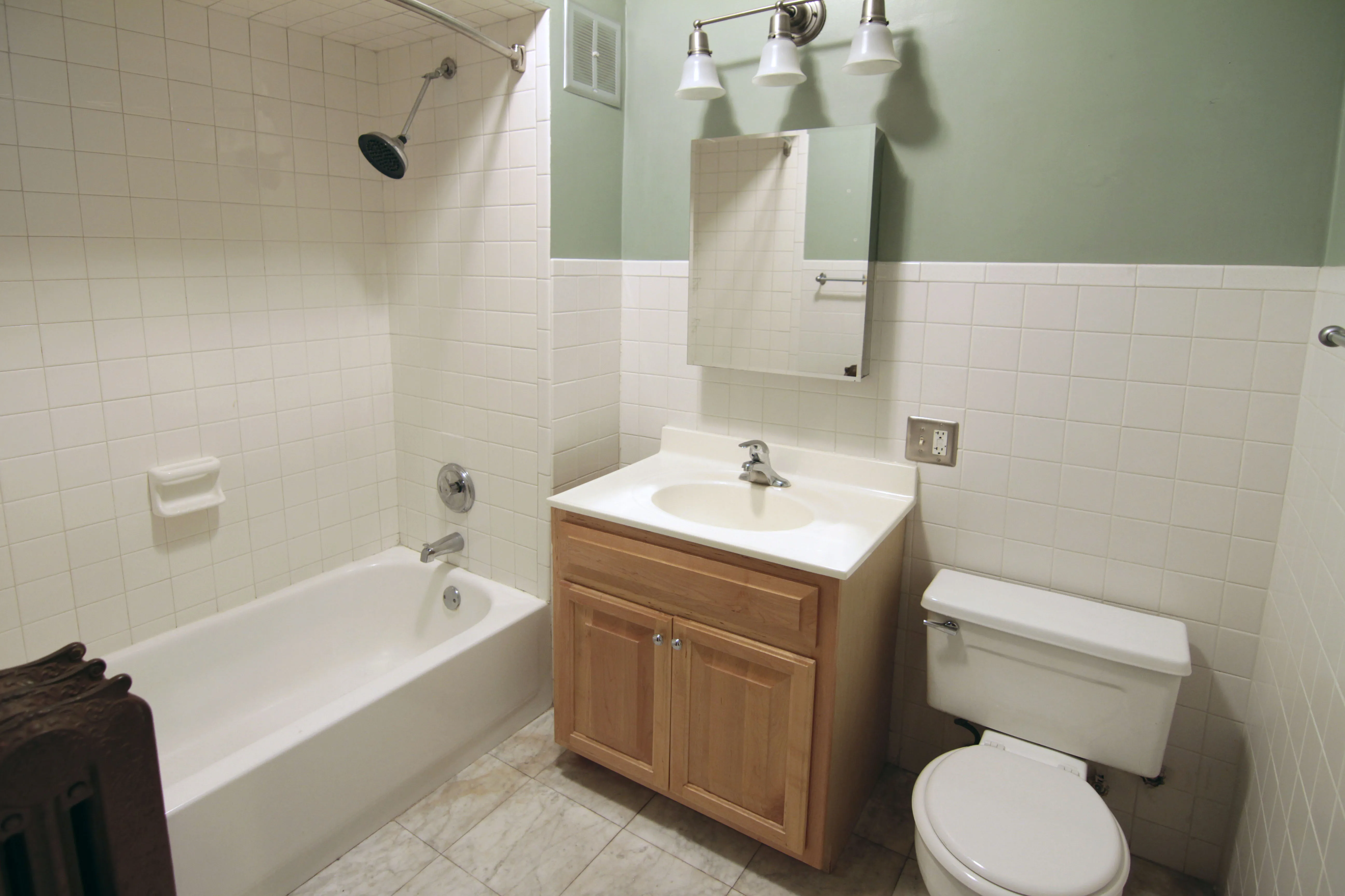 1355 N ROSEMONT AVE 60660-Glennrose-unit#001-Chicago-IL