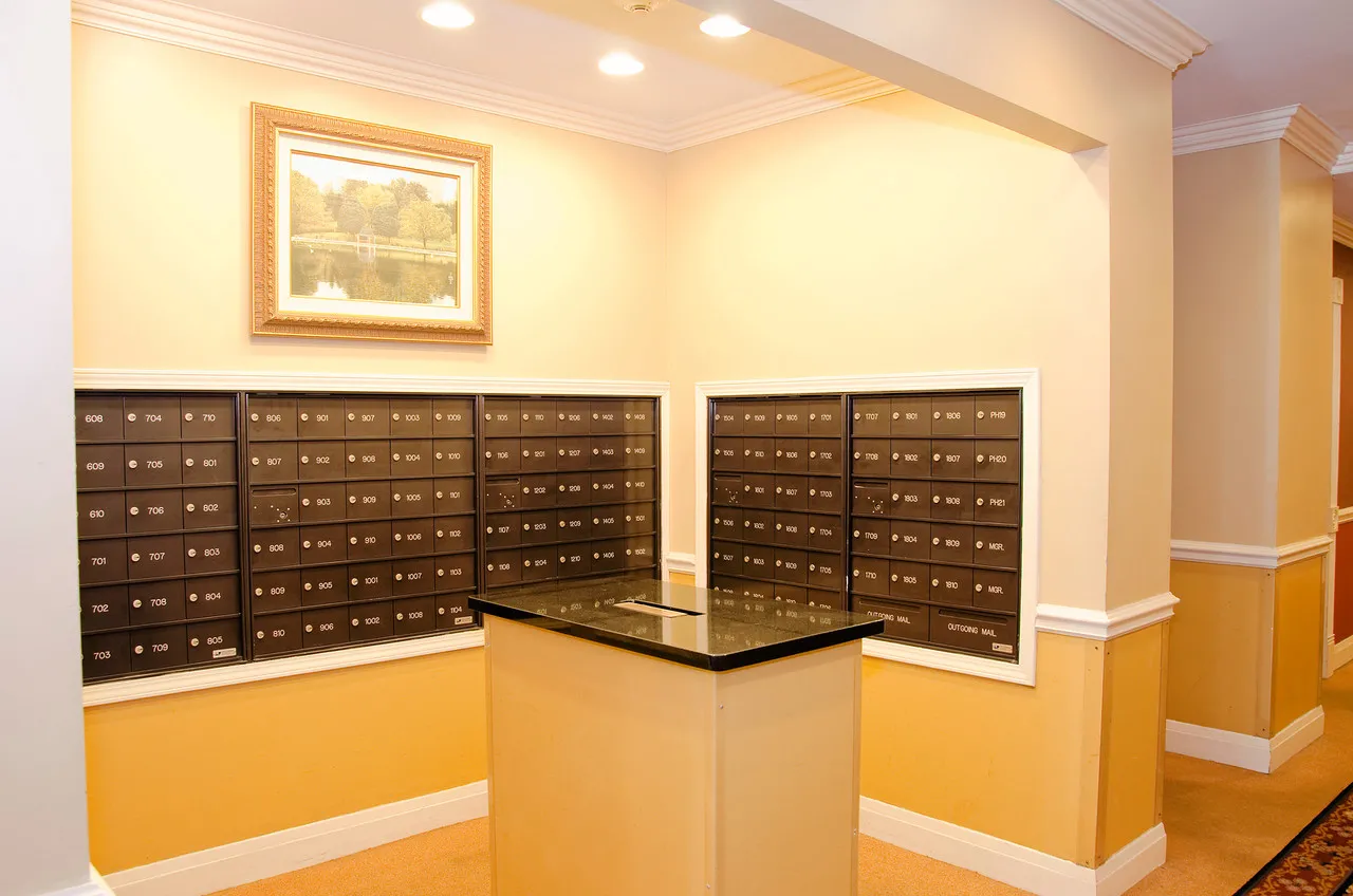 exteior brick outside at The Flamingo Apartments in Hyde Park Chicago