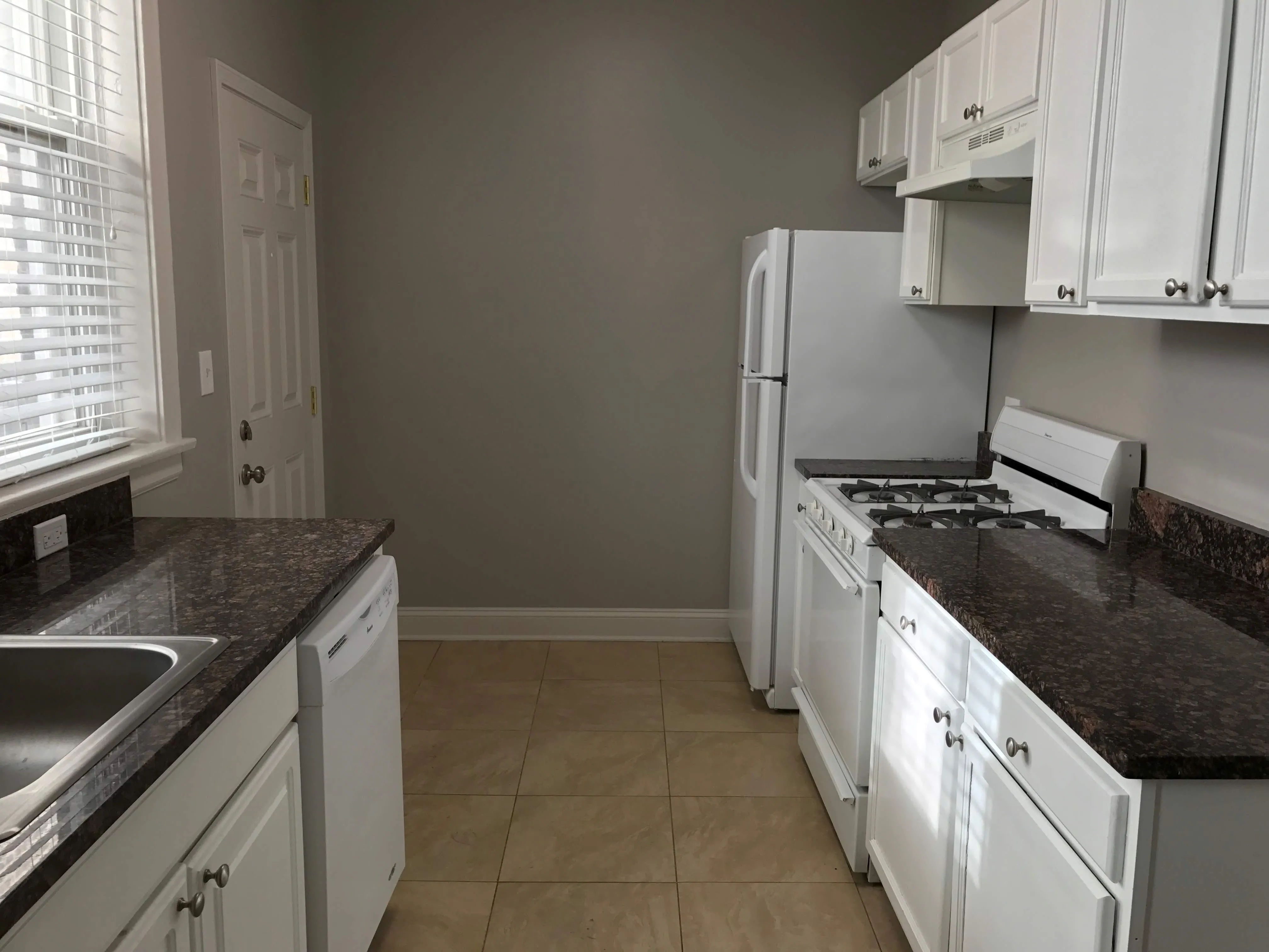 3156 West Diversey Apartments 