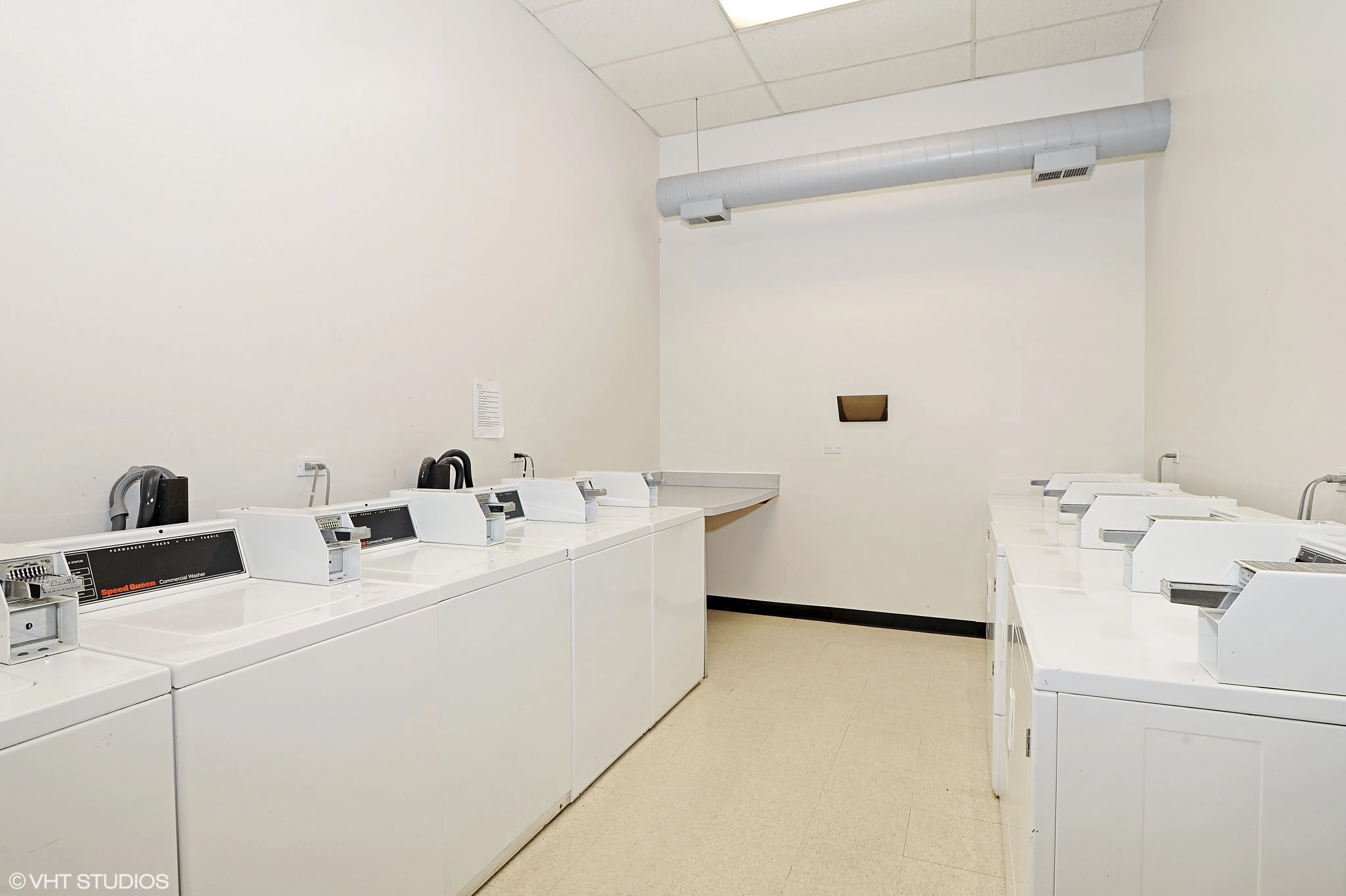 999 W WOLFRAM ST 60657-The Sheffield Lofts-unit#209-Chicago-IL