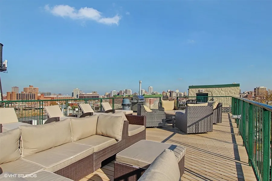 999 W WOLFRAM ST 60657-The Sheffield Lofts-unit#209-Chicago-IL