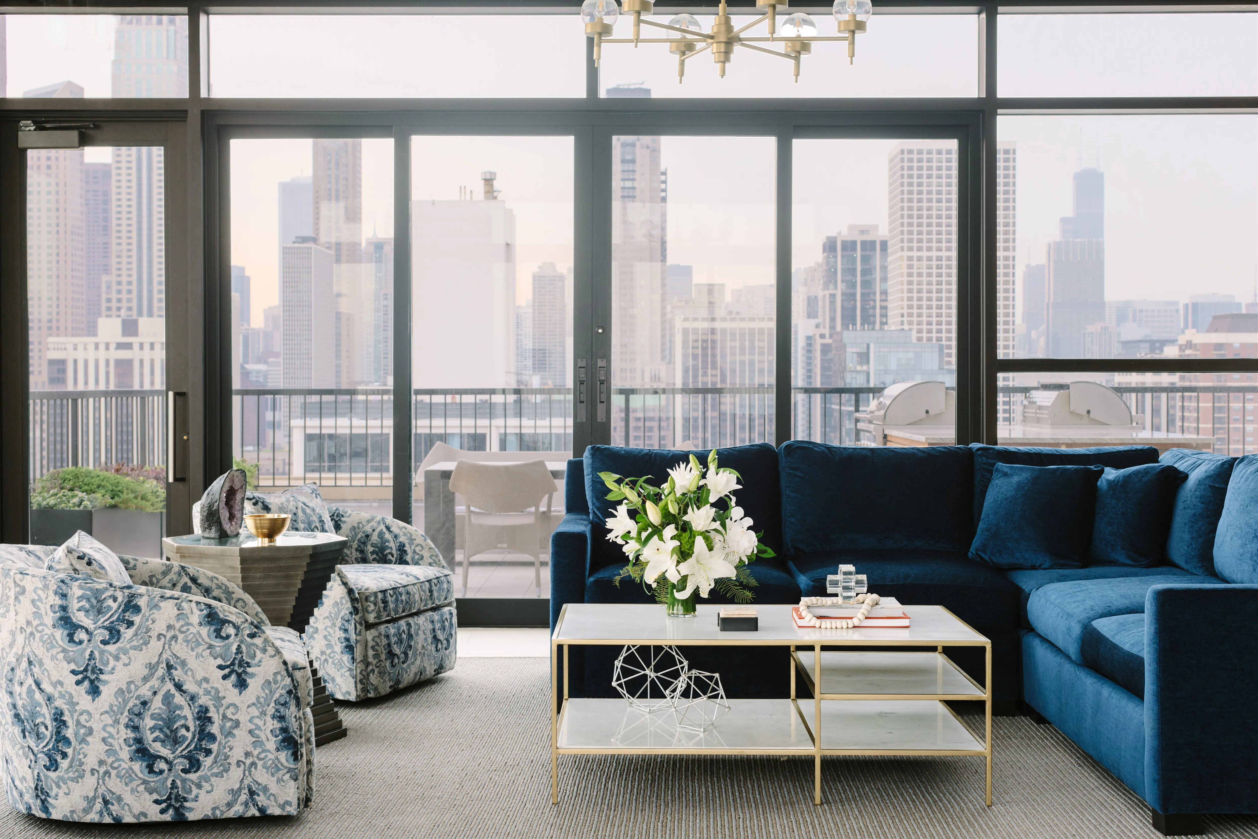 Astor House Apartments for Rent Chicago Domu