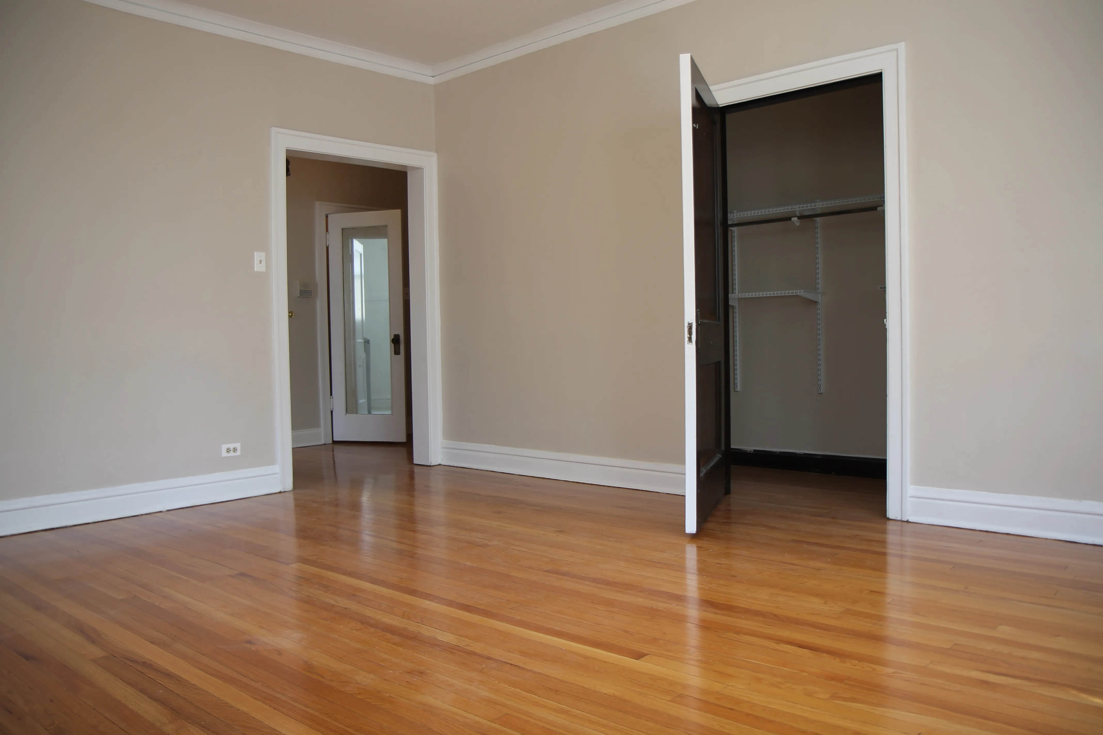 7522 N SEELEY AVE 60645-Seeley Apartments-unit#3E-Chicago-IL