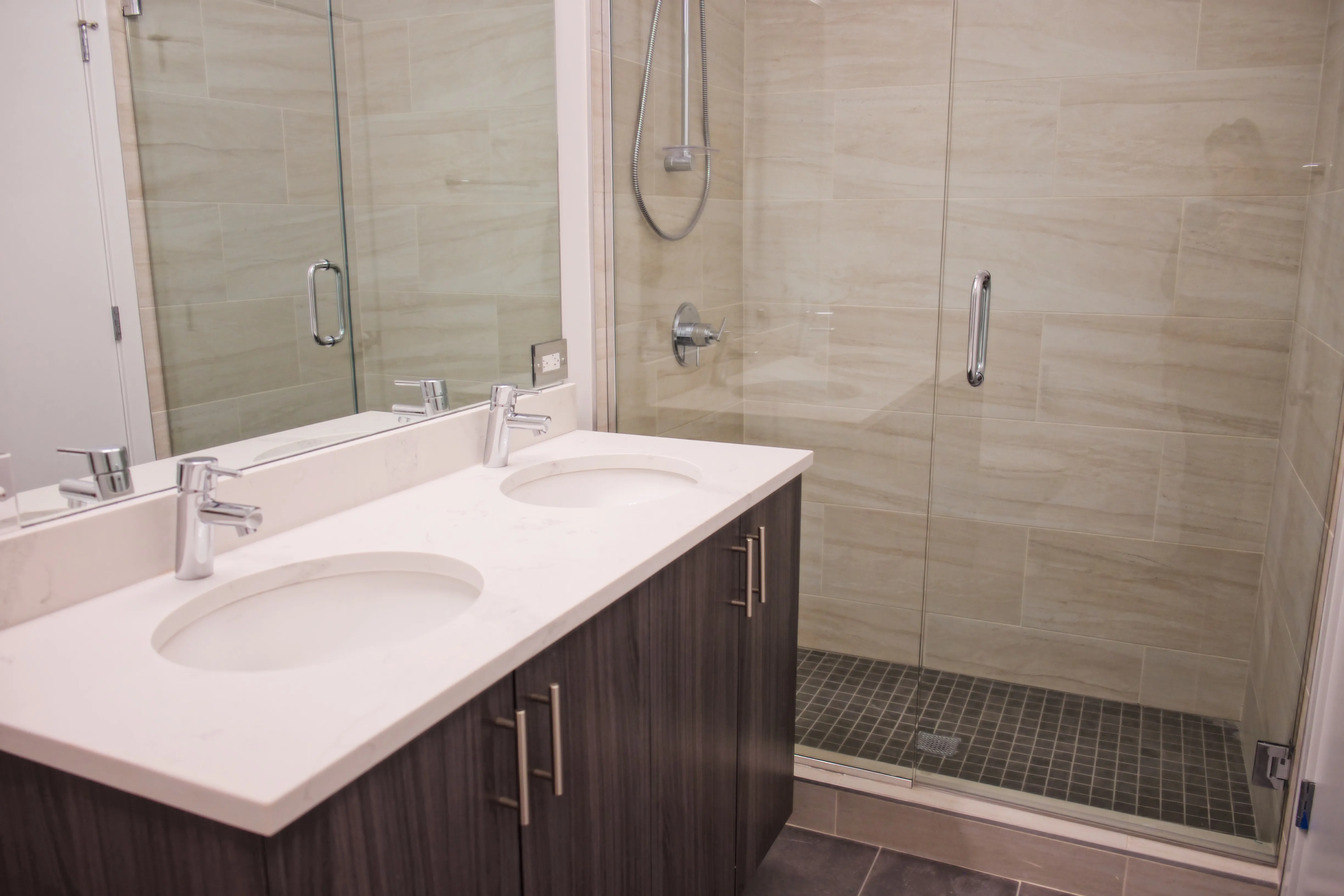 living room & kitchen at 1509 North Western Apartments, 1509 N. Western Ave