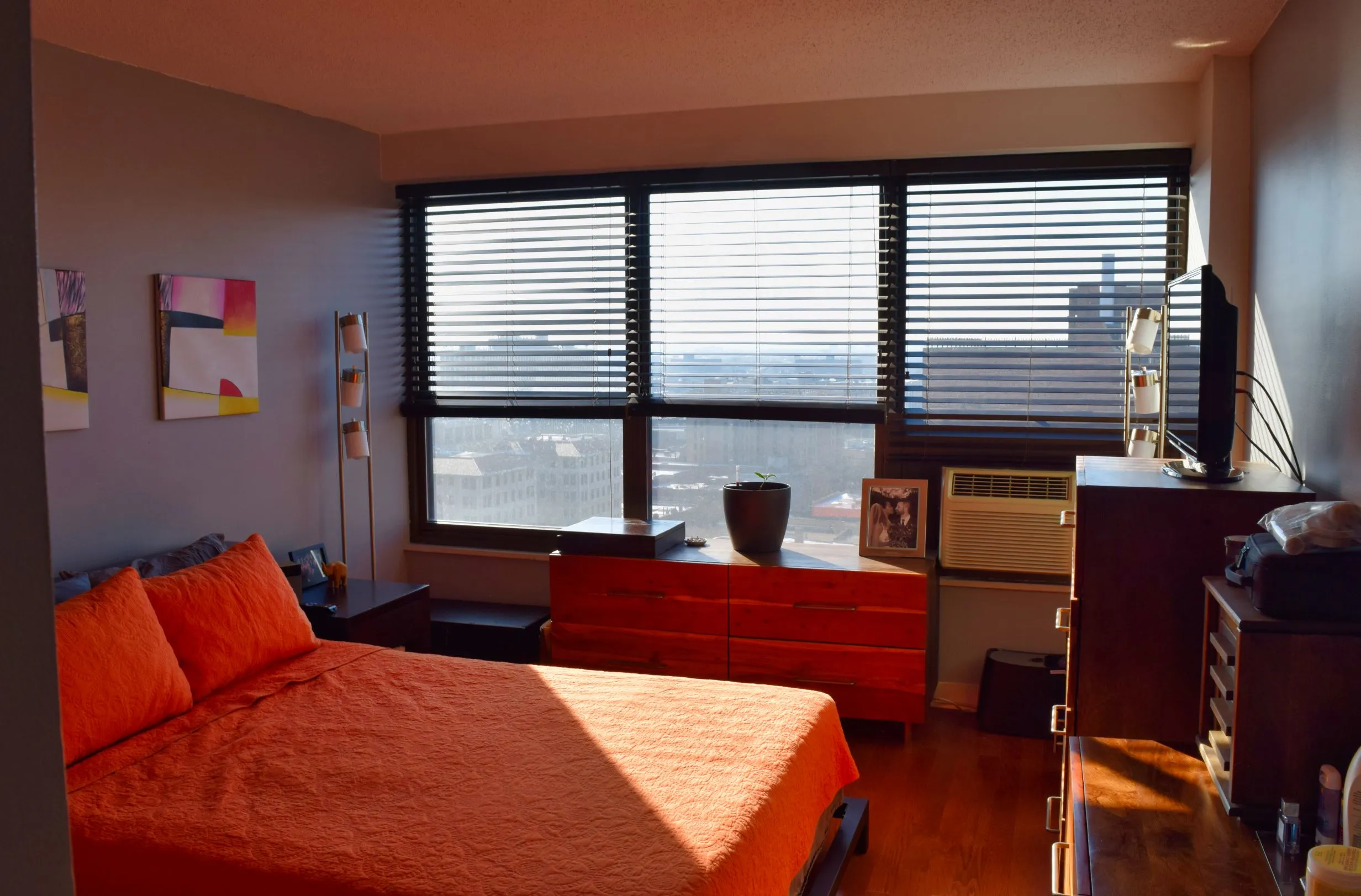 2930 N SHERIDAN RD 60657-unit#1902-Chicago-IL