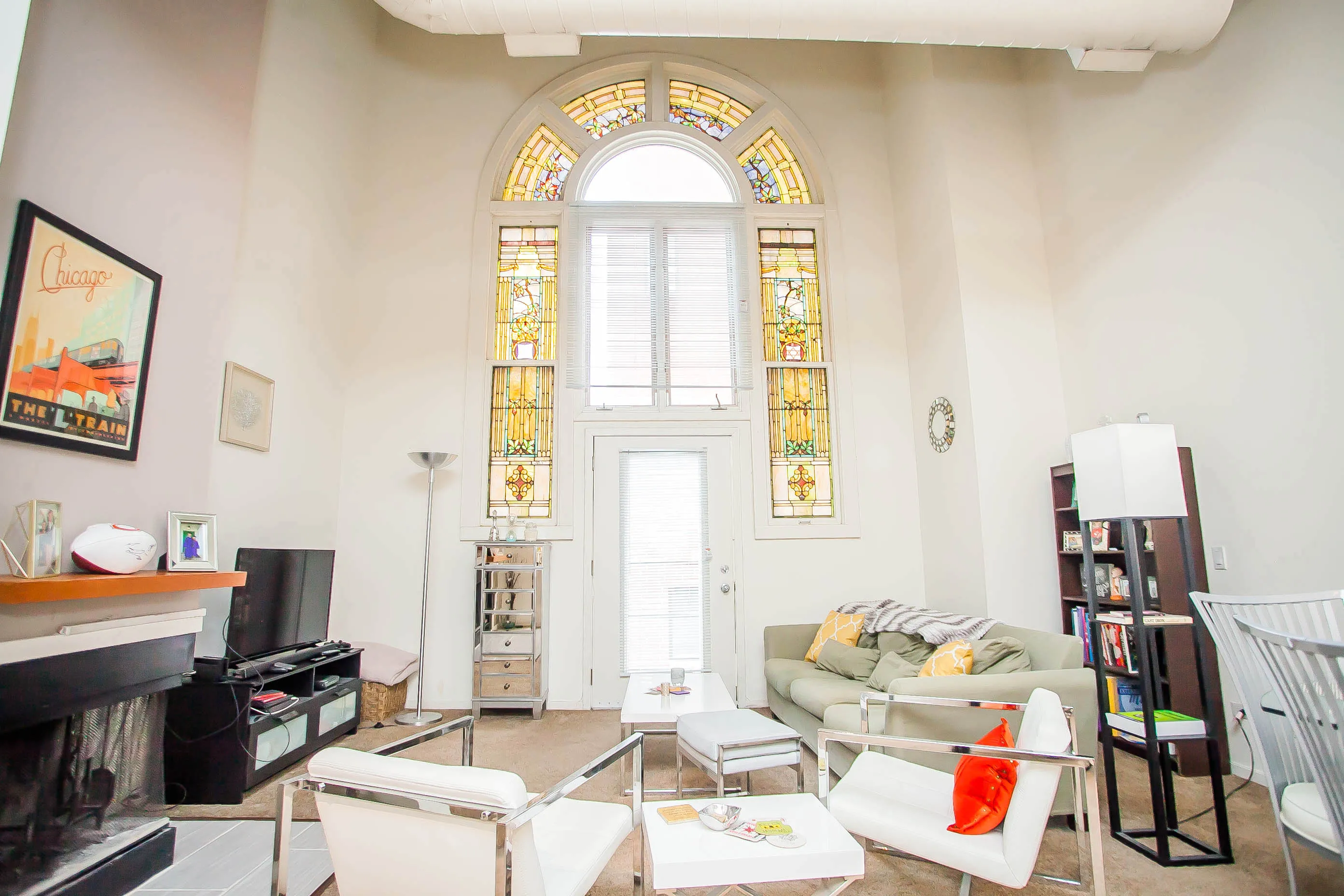 Buckingham Pews Lofts