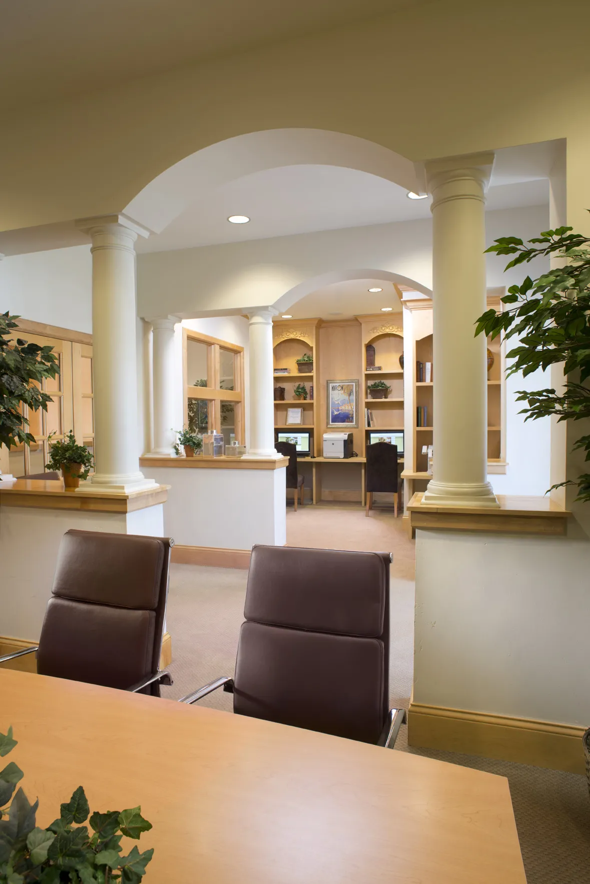 1 bedroom unit kitchen at Versailles on the Lakes Oakbrook Apartments 