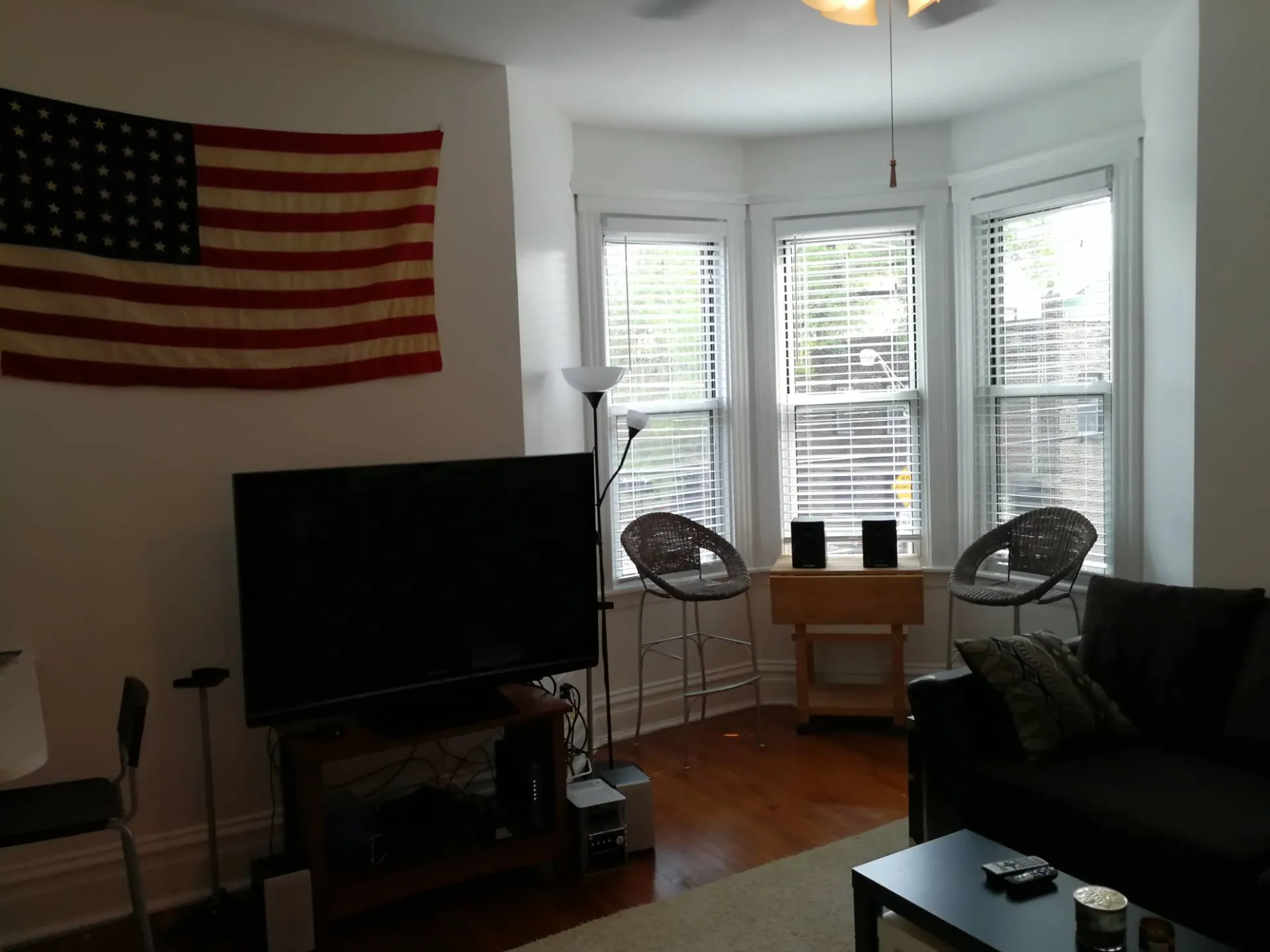 3209 N OAKLEY AVE 60618-unit#2R-Chicago-IL