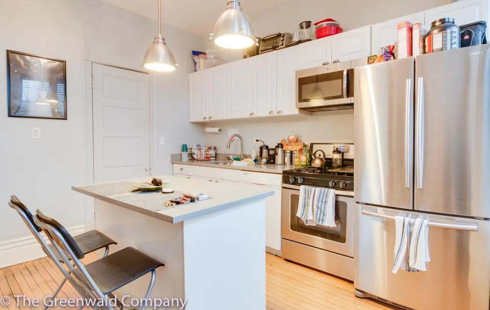 2957 N CALIFORNIA AVE 60618-unit#2S-Chicago-IL