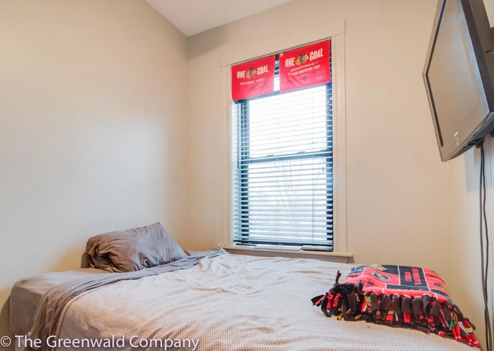 2957 N CALIFORNIA AVE 60618-unit#2S-Chicago-IL