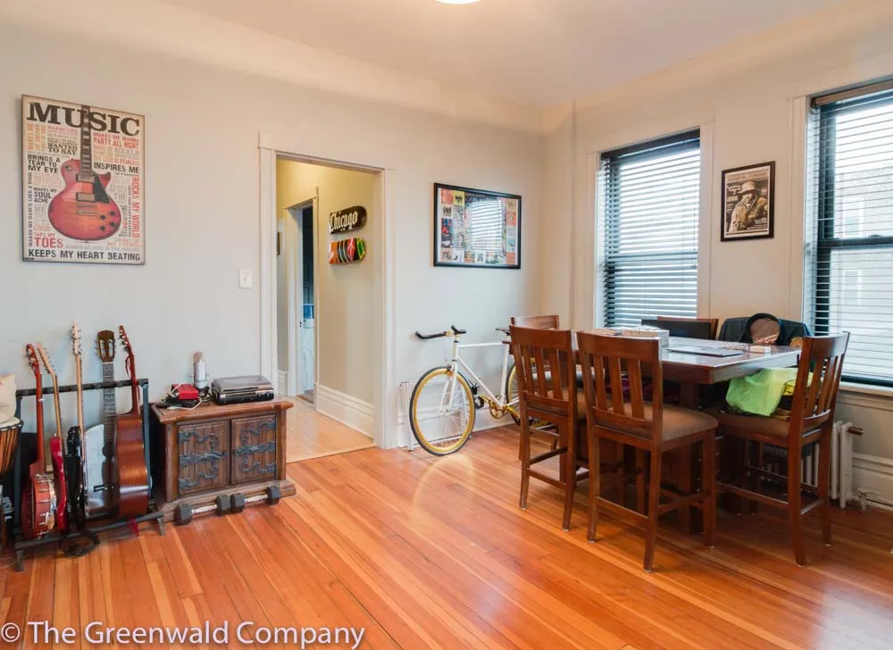 2957 N CALIFORNIA AVE 60618-unit#2S-Chicago-IL