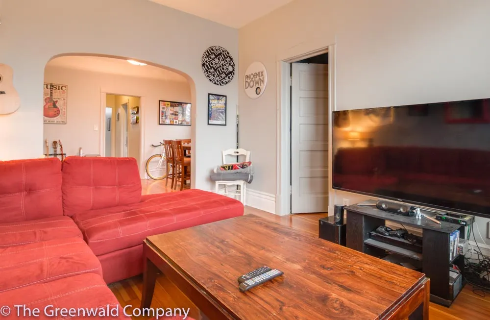 2957 N CALIFORNIA AVE 60618-unit#2S-Chicago-IL