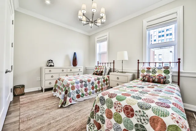 Chestnut Row Apartments