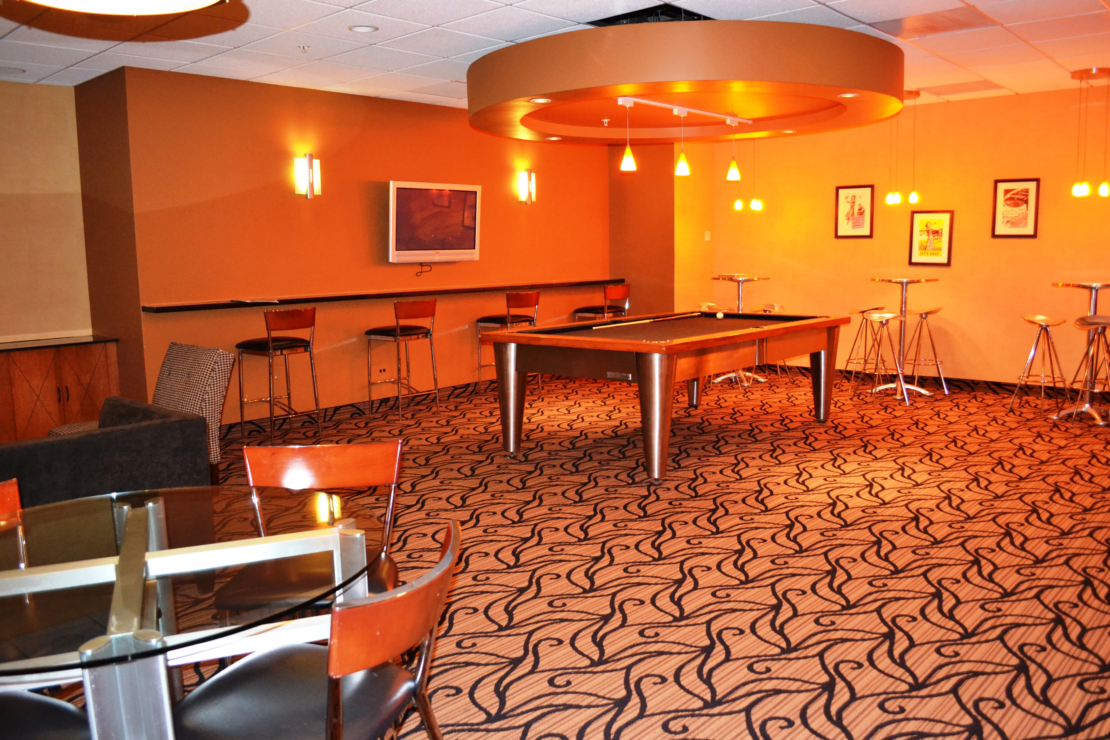 Grand Plaza Apartments