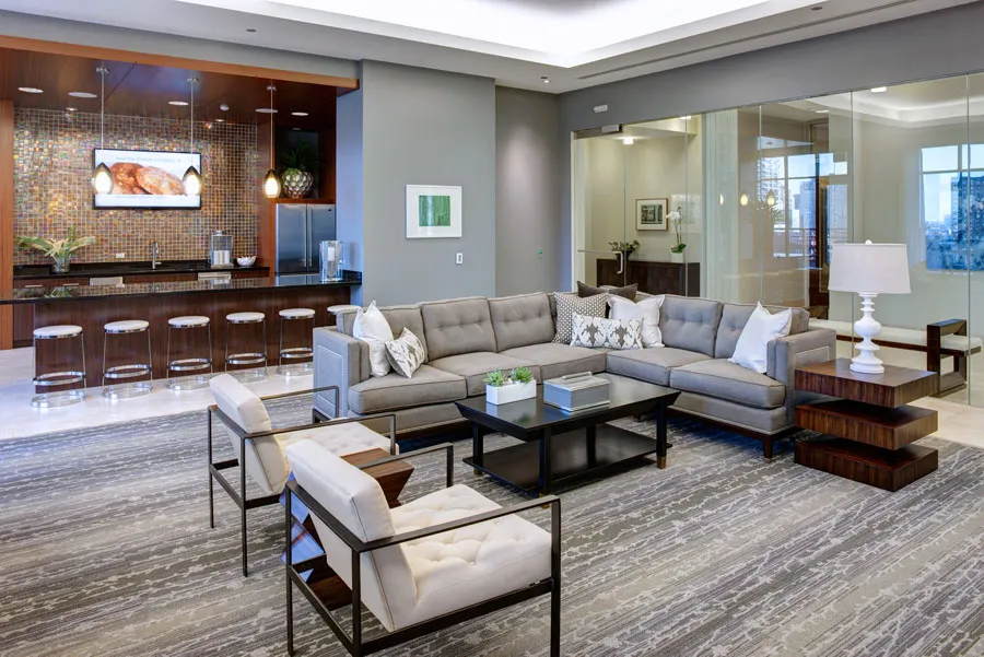 Clubroom kitchen in AMLI River North Apartments in Chicago