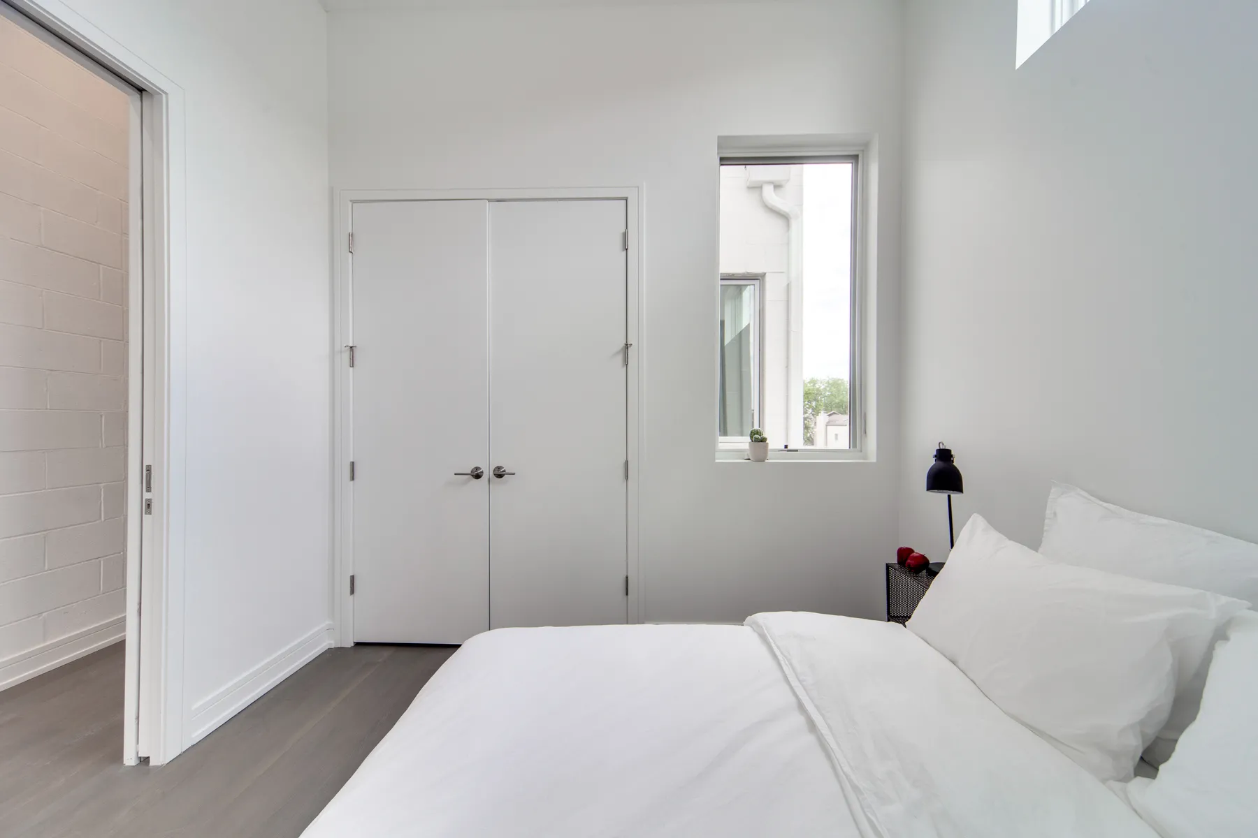 Common Damen Apartments