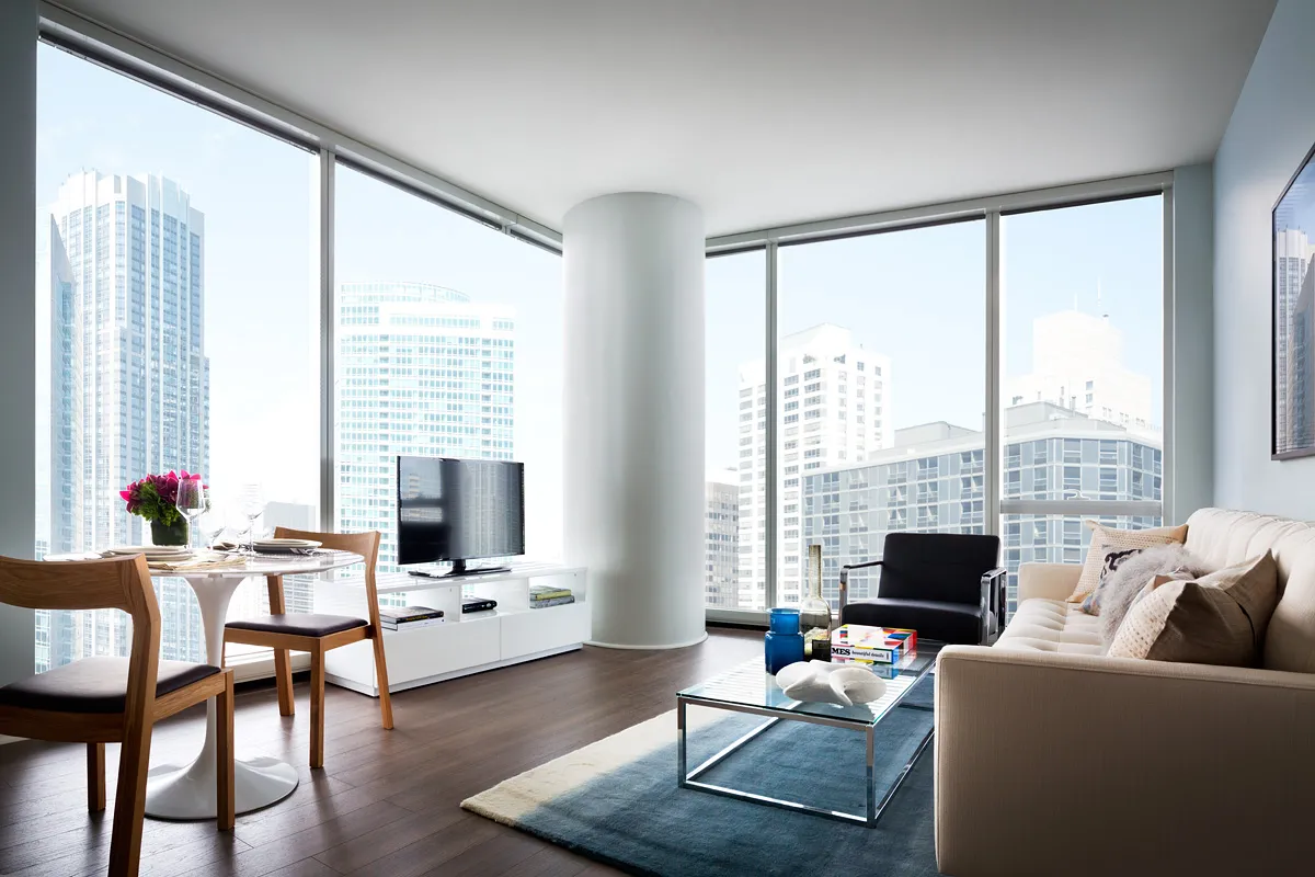 500 Lake Shore Drive Apartments living room with view of Lake Michigan