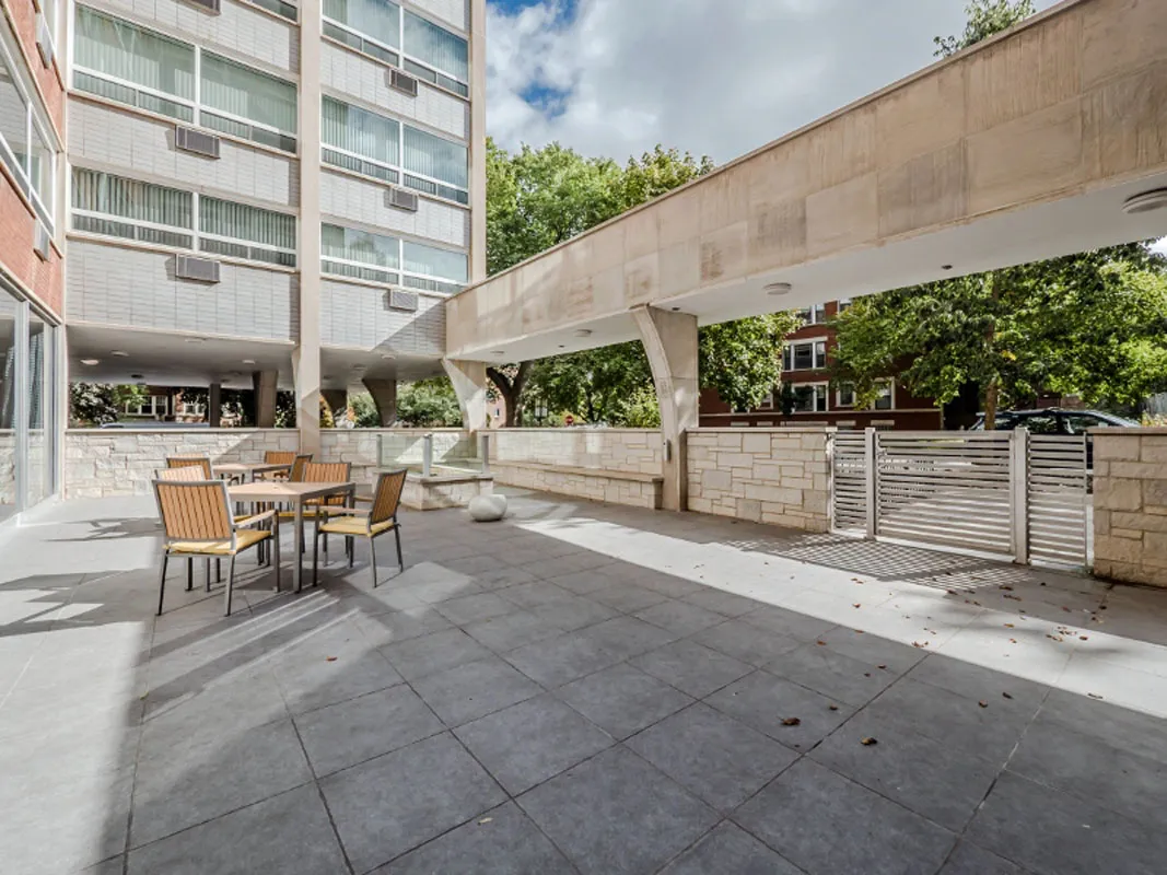 Presidential Apartments