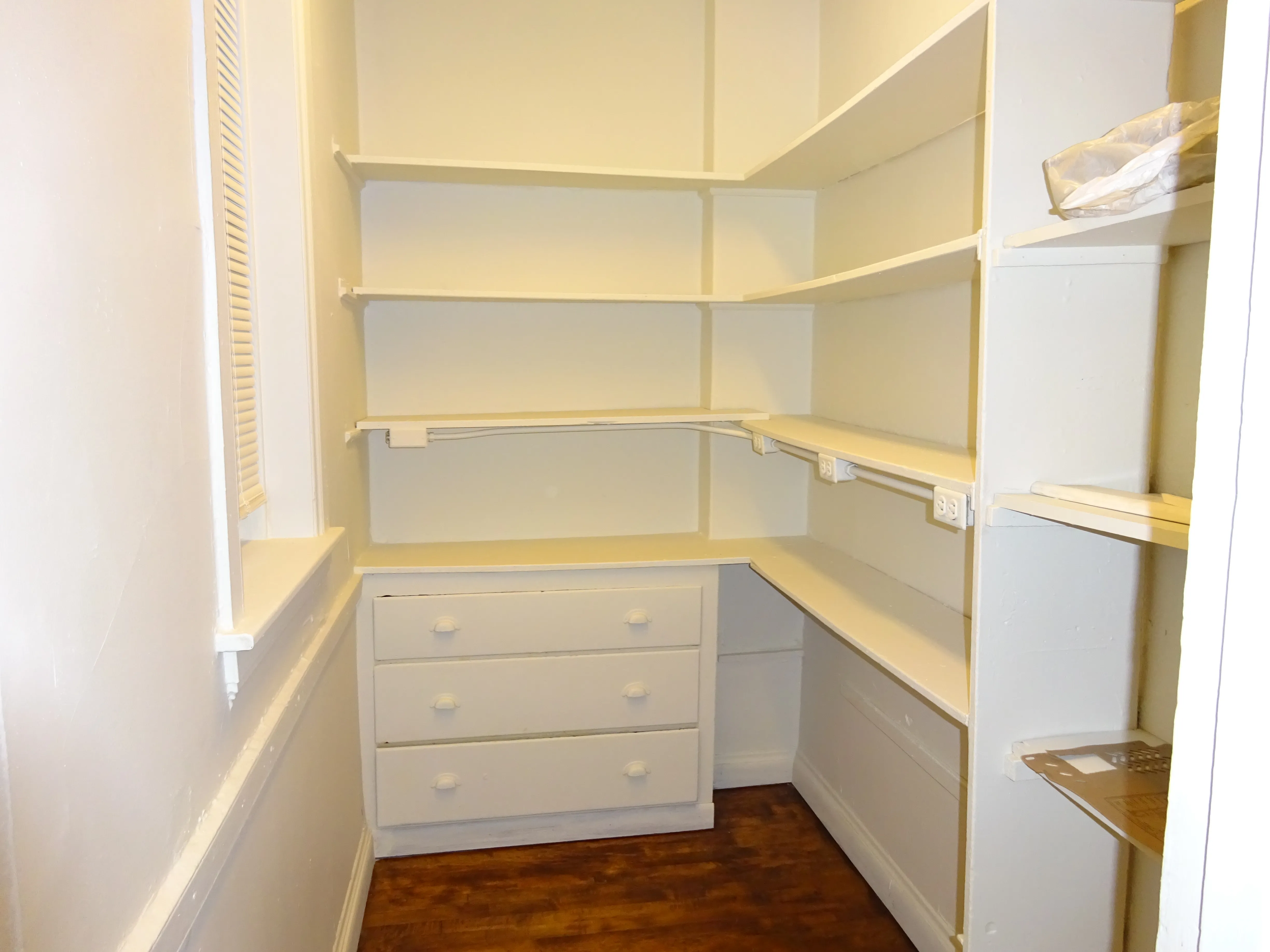 3116 W GRACE ST 60618-unit#01-Chicago-IL