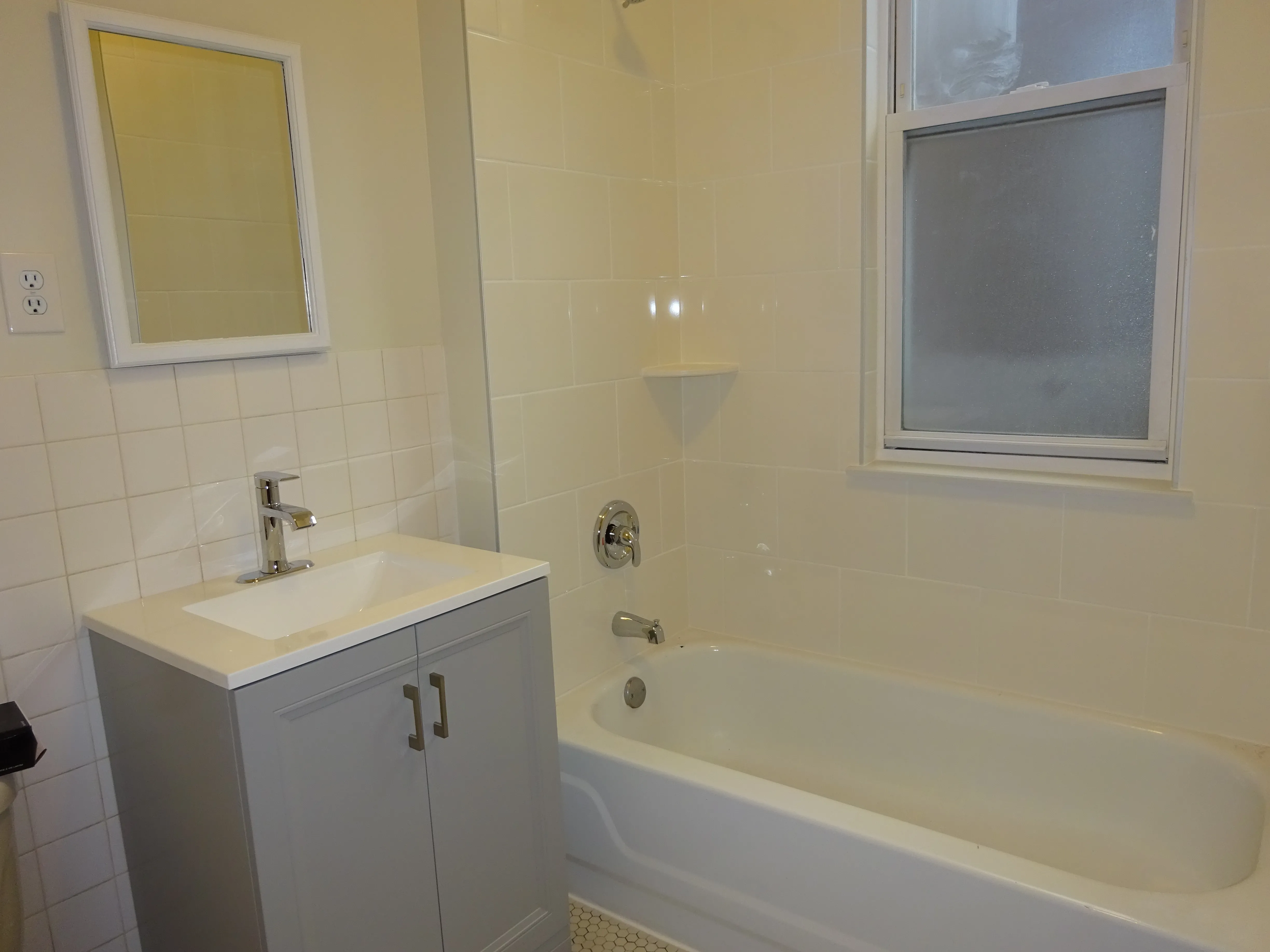 3114 W GRACE ST 60618-unit#2-Chicago-IL