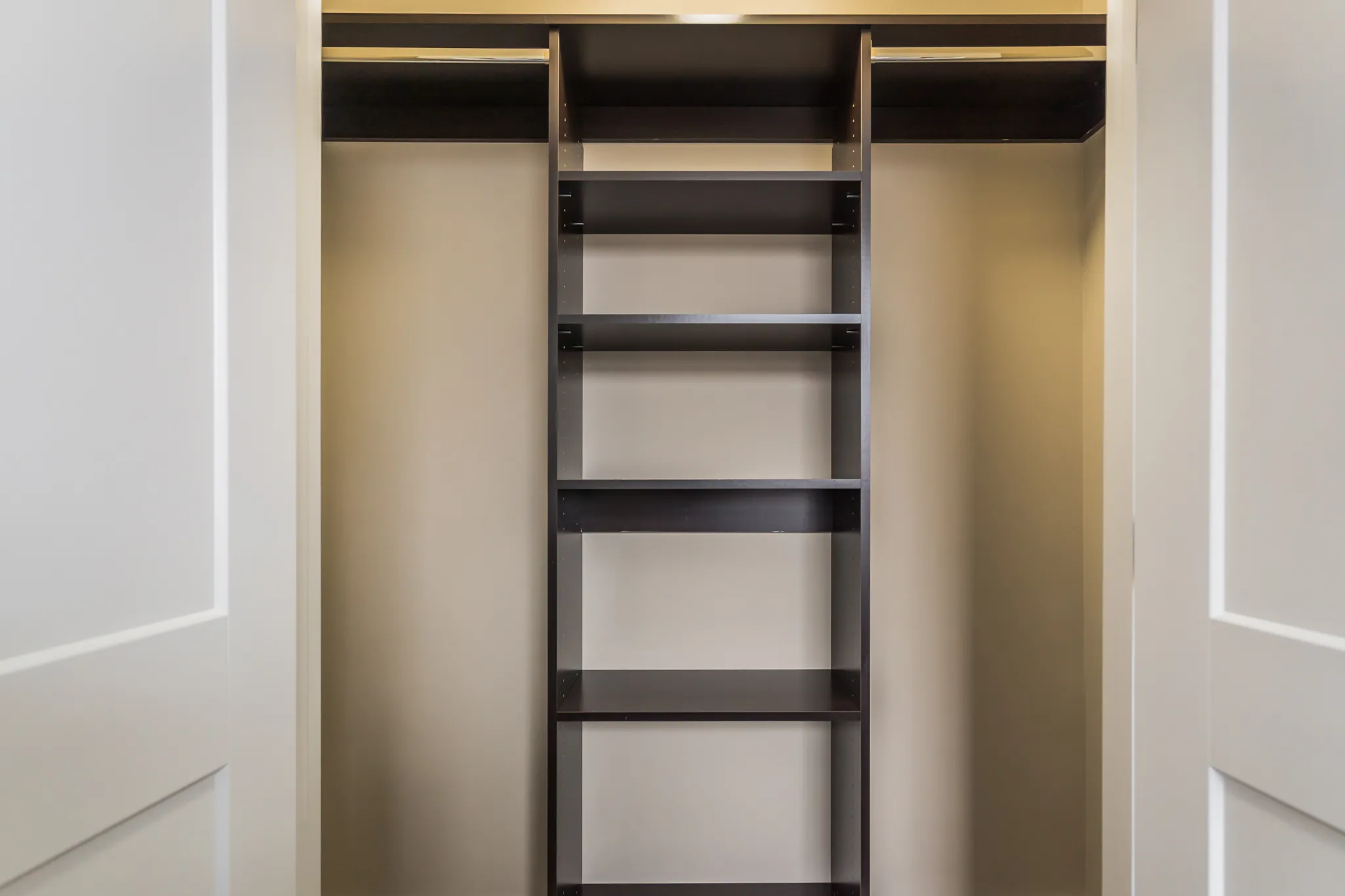 model living room at 933 West Belle Plaine in Uptown Chicago