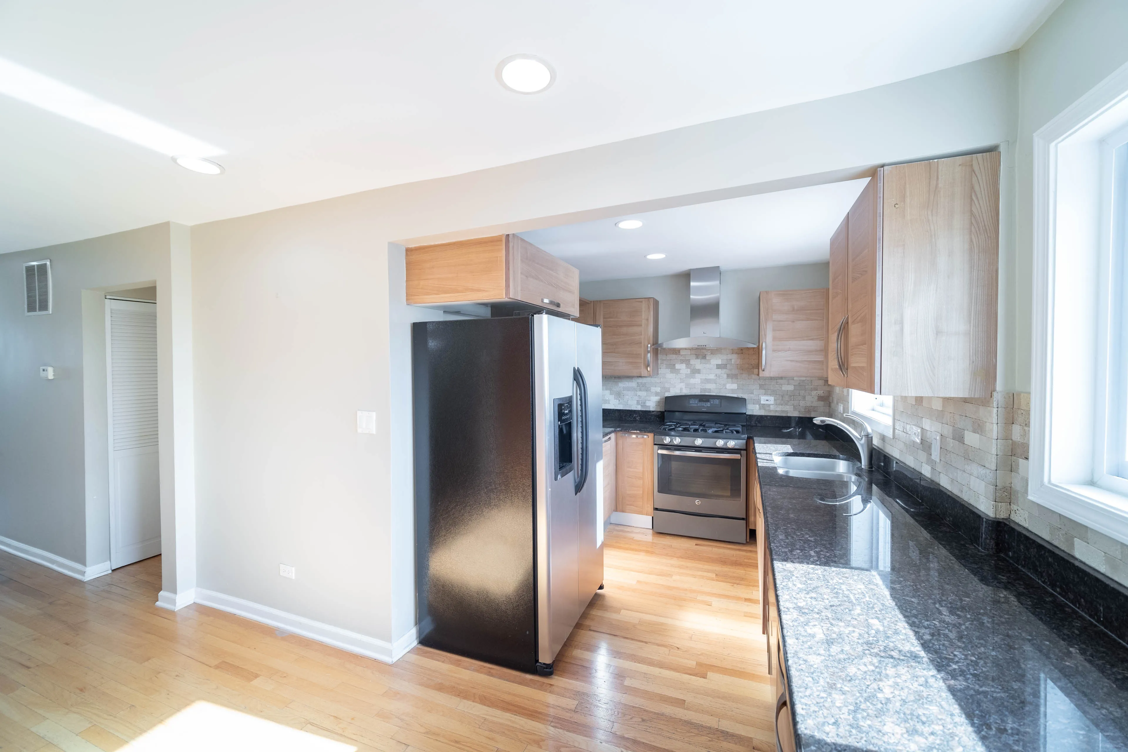 8350  KIMBALL AVE 60076-8350 Kimball Ave-Skokie-IL