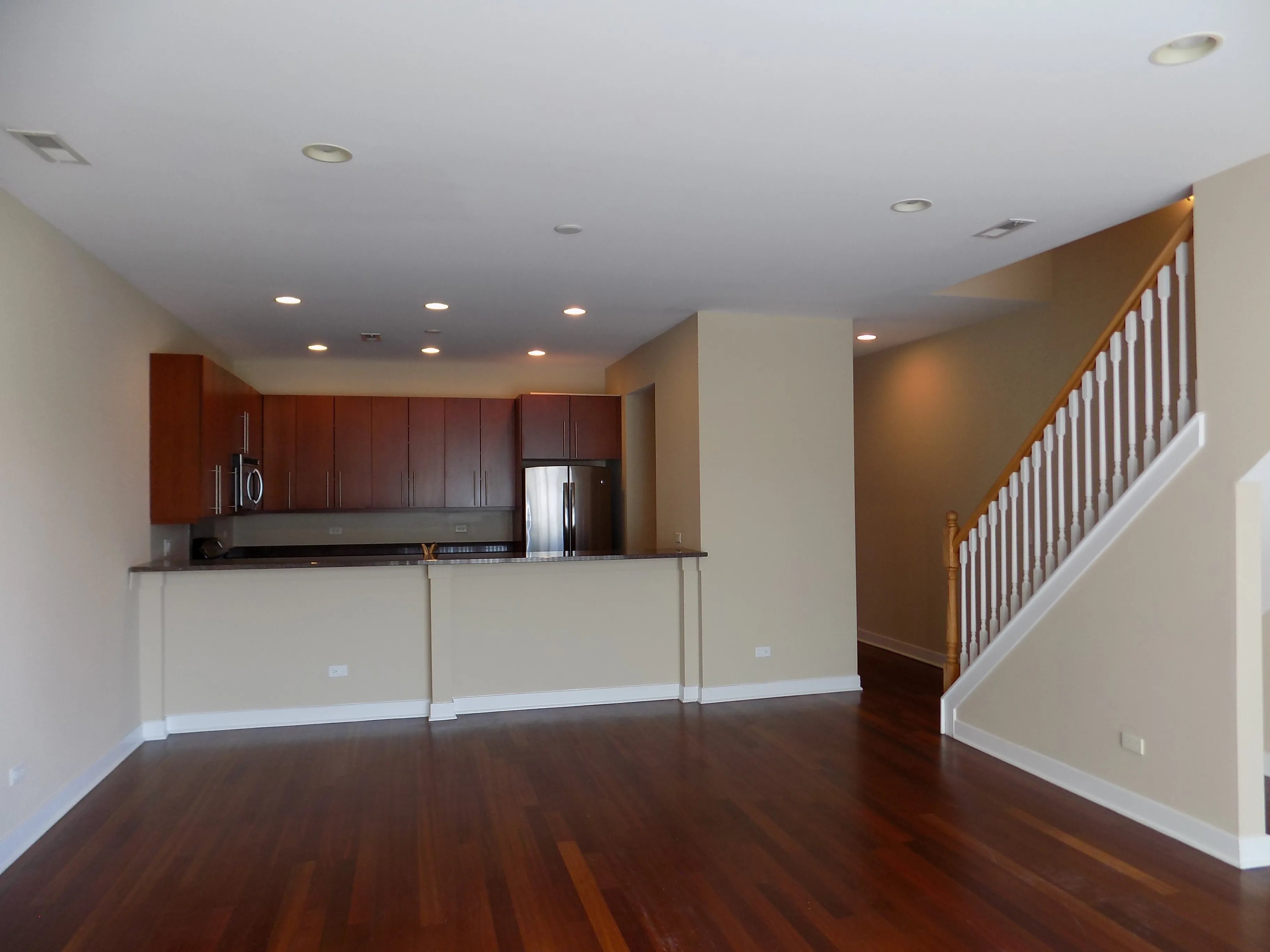 2357 West School Apartments