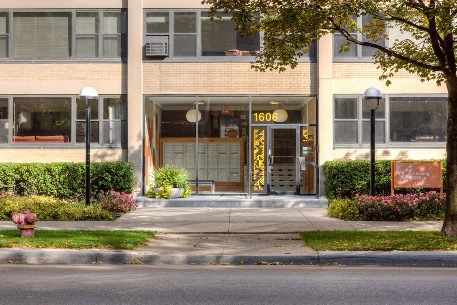 model unit at The Algonquin Apartments in Hyde Park Chicago