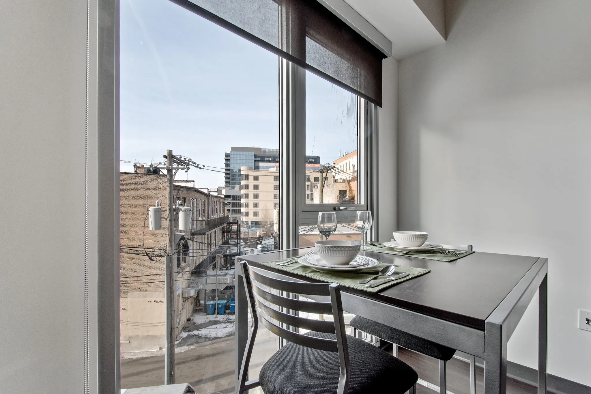 kitchen model at Seven 10 West Apartments in River West Chicago