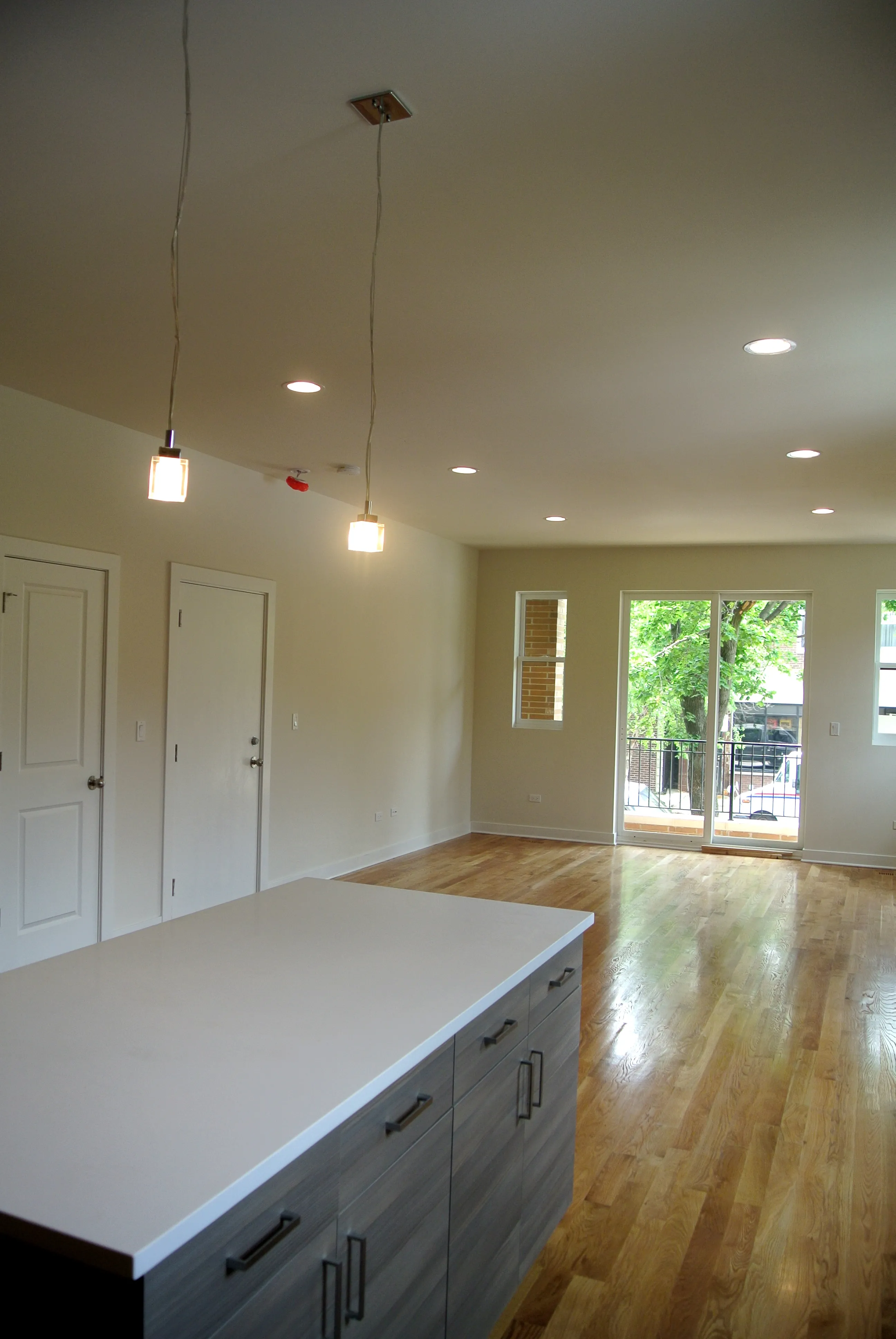 1952 West Erie Apartments