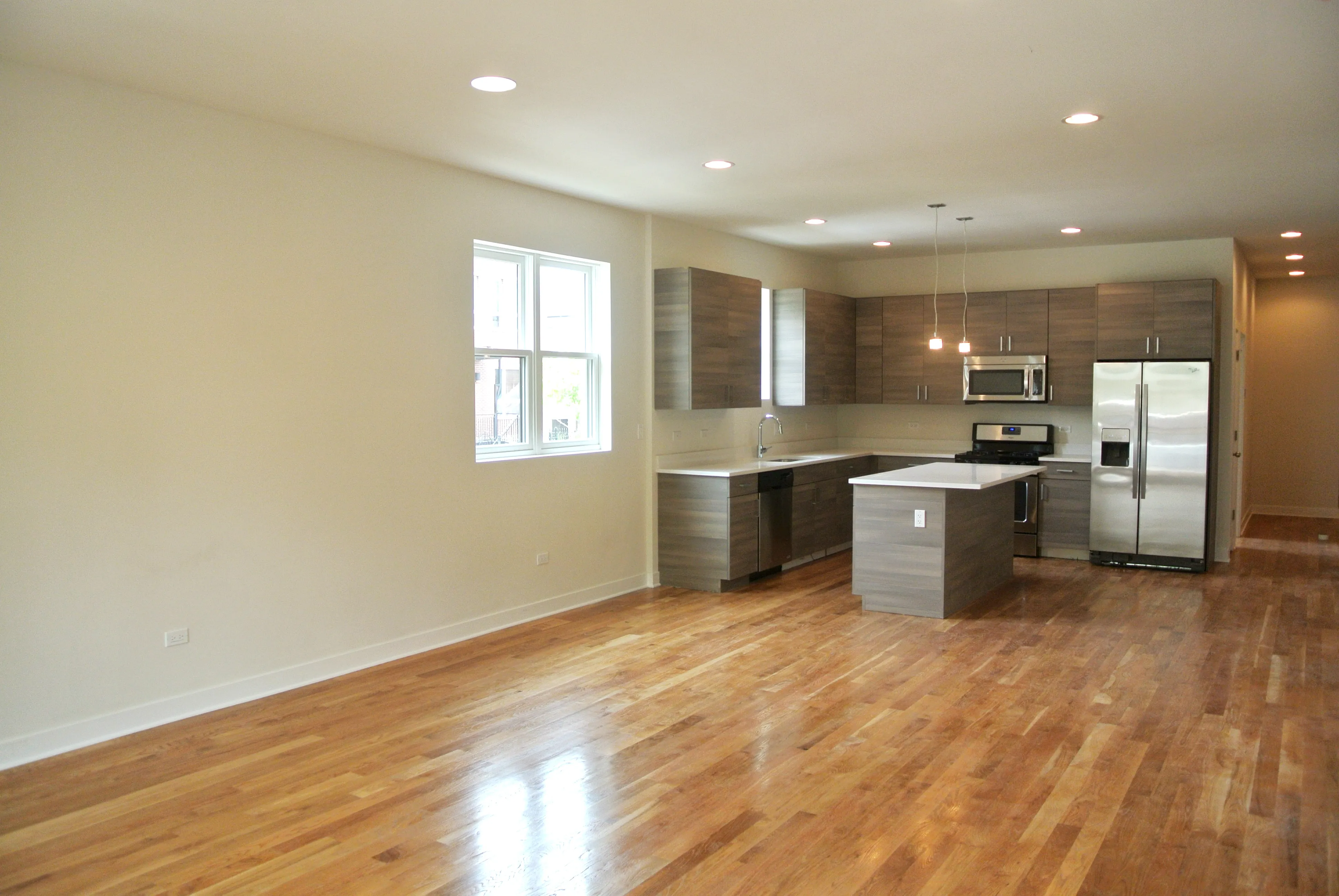 1952 West Erie Apartments