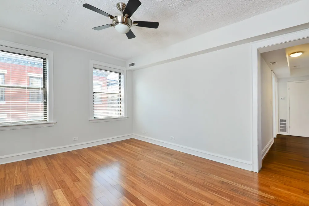 1640 North Damen Apartments