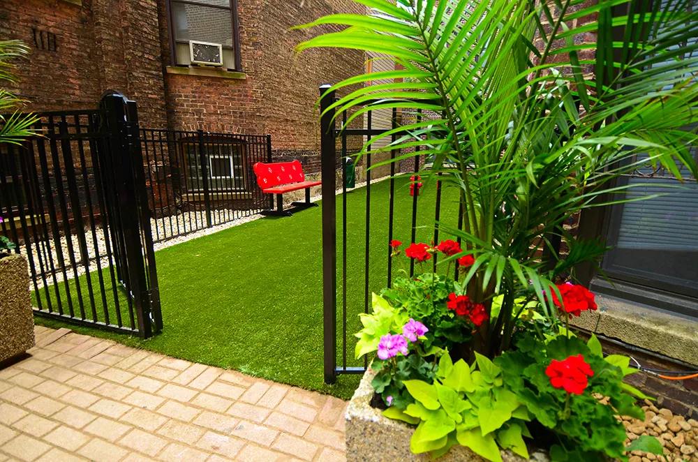 515 West Briar Apartments