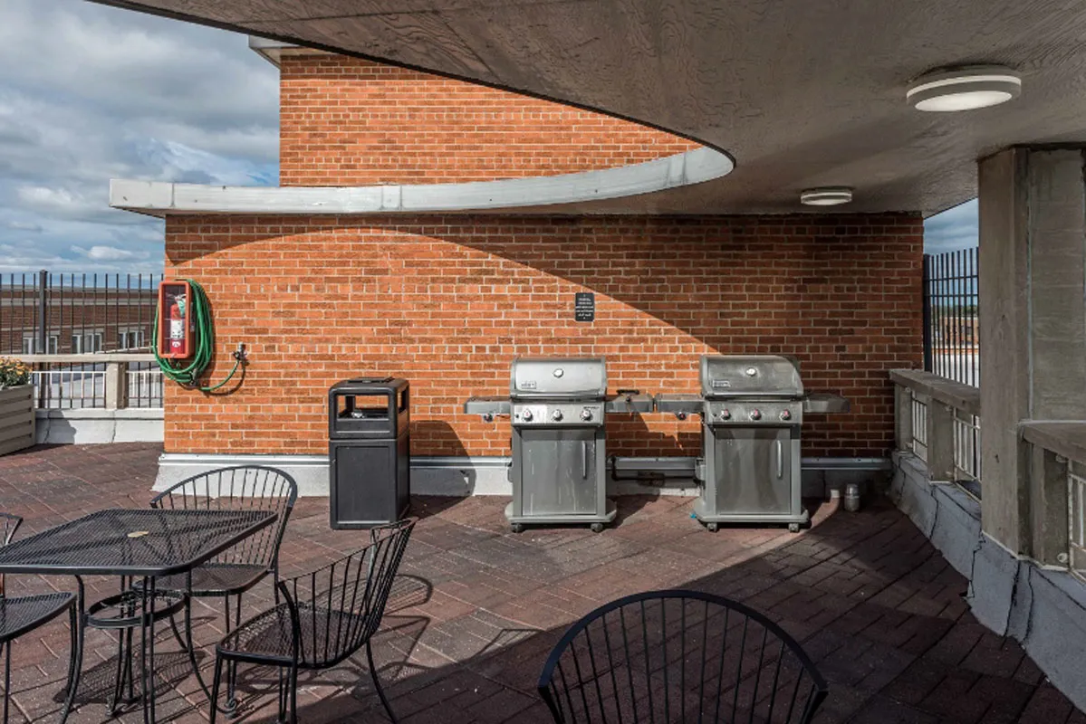 Presidential Apartments