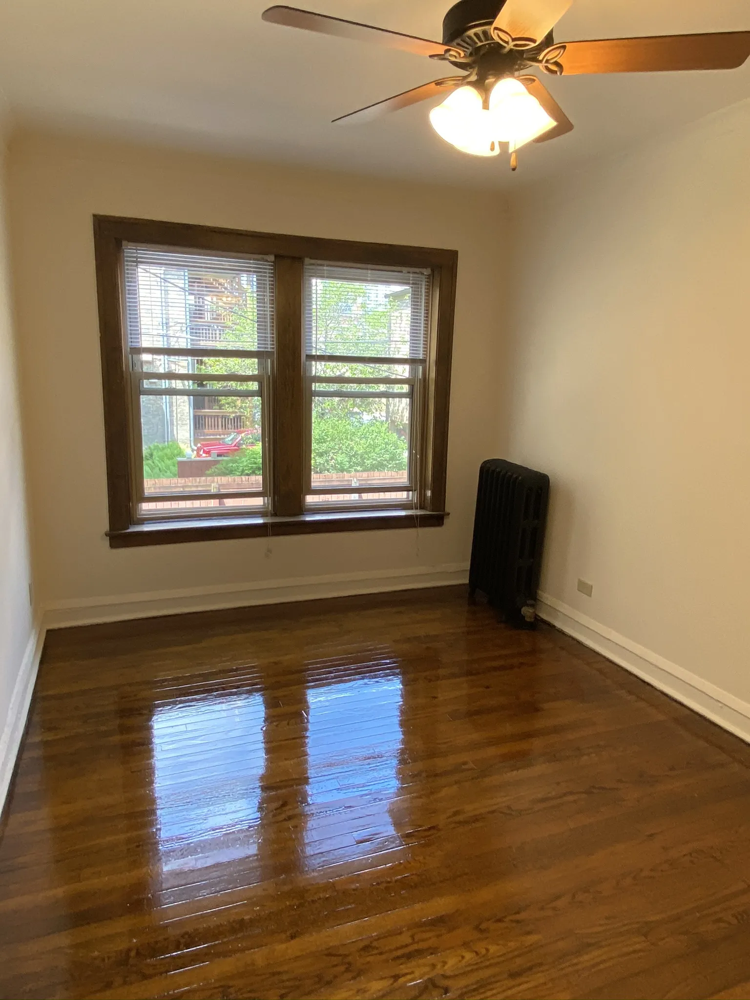 520 West Belden Apartments