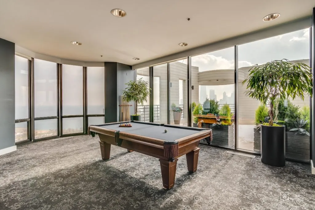 one bedroom model unit at Eugenie Terrace on the Park Apartments