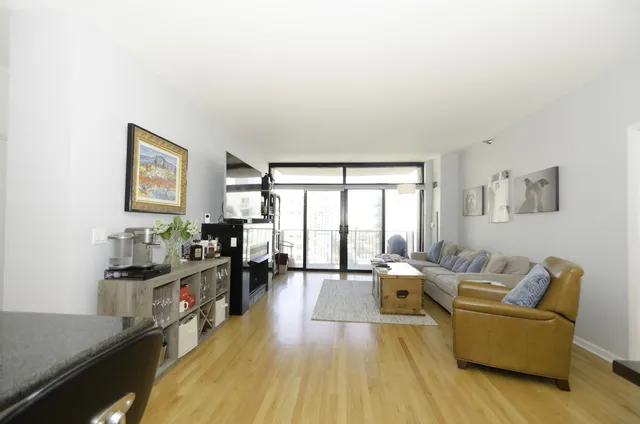 Erie Centre Apartments