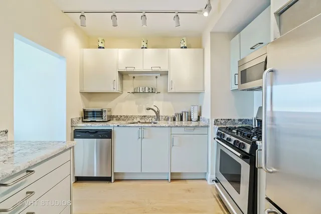 Erie on the Park Apartments