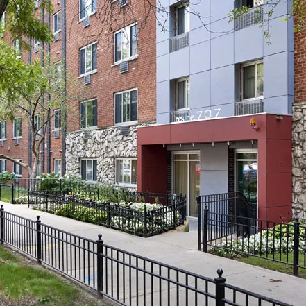 elevation of Reside 707 Apartments in Lakeview Chicago