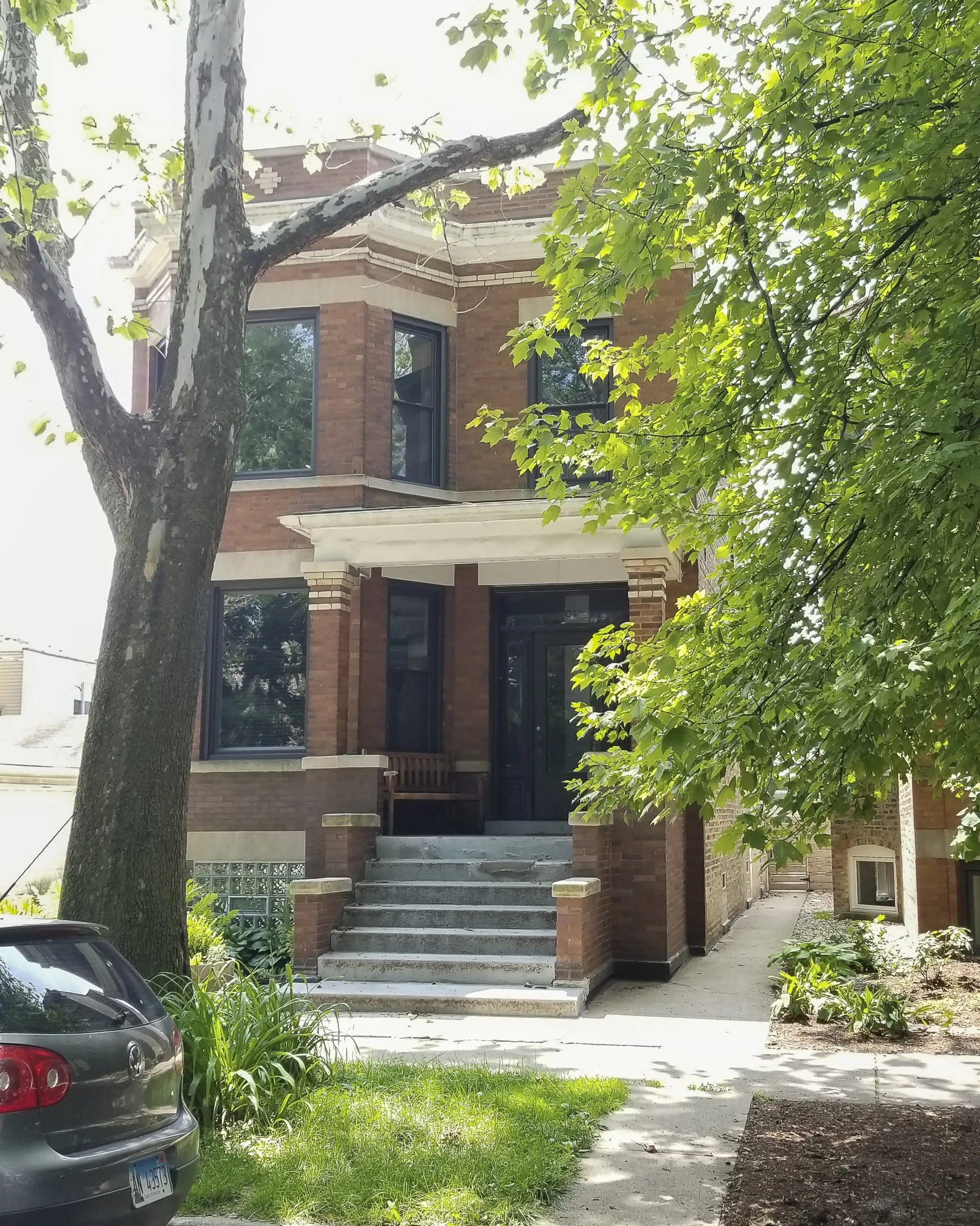 2017 W CULLOM AVE 60618-2017 W. Cullom-unit#02-Chicago-IL