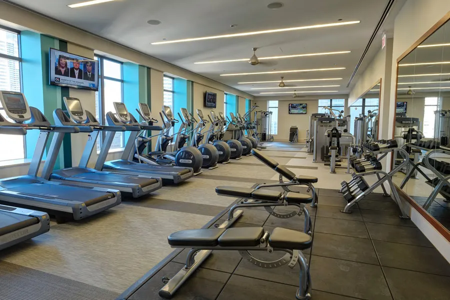 Fitness center at AMLI River North Apartments in Chicago