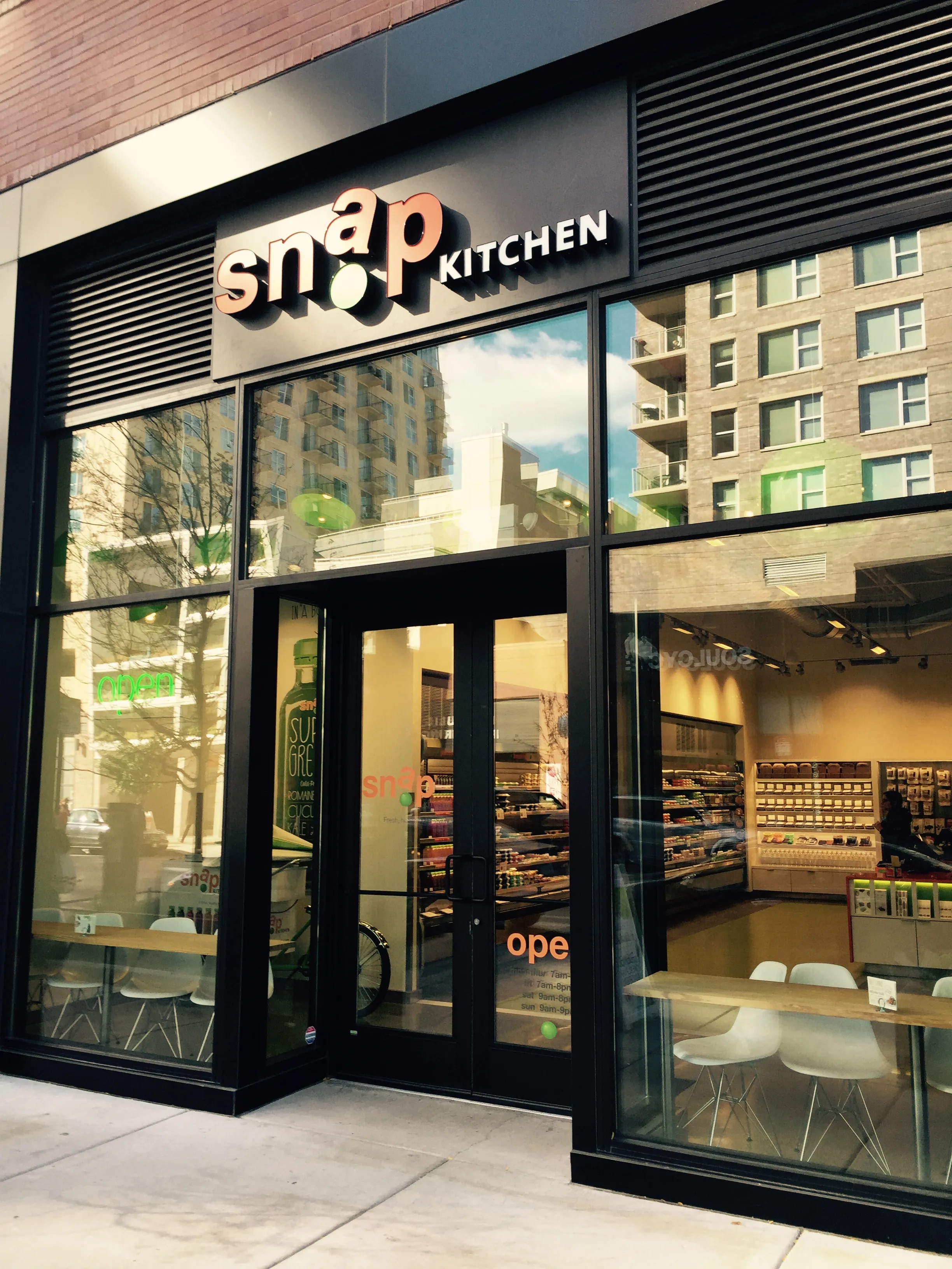 303 W SCOTT ST 60610-Old Town Square Two-unit#A303-Chicago-IL