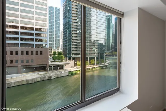  Fulton House Apartments