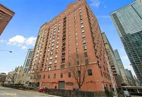  Fulton House Apartments