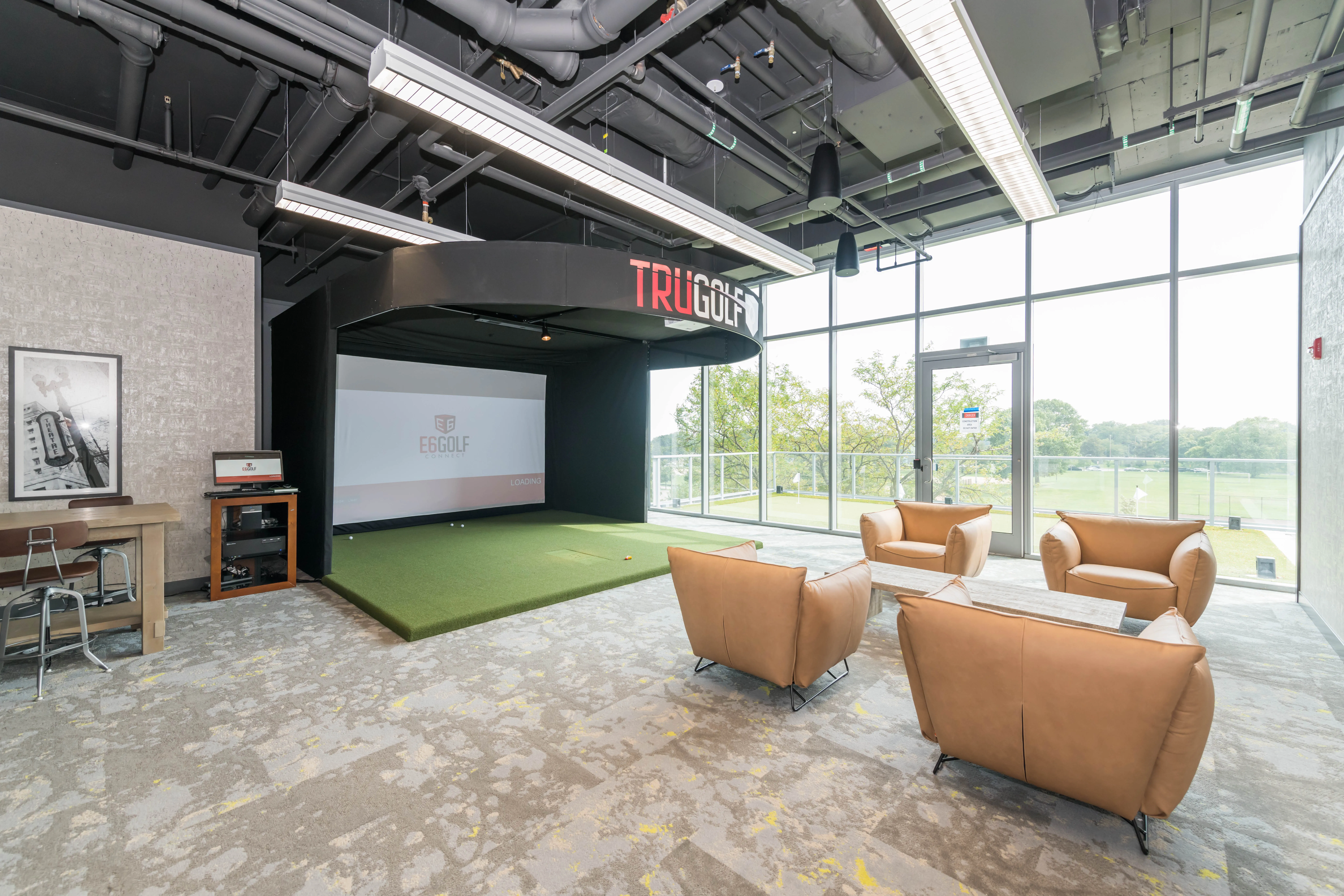 Eight Eleven Uptown Apartments