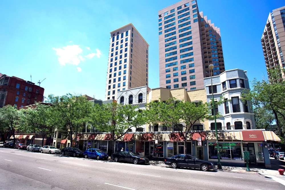 view of Gramercy Row Apartments with downtown Chicago buildings behind