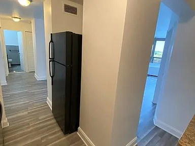 5701 N SHERIDAN RD 60660-Hollywood Towers-unit#5S-Chicago-IL